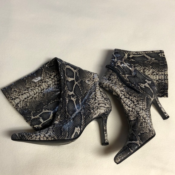 Antonio Melani Heeled Boots - Picture 12 of 12